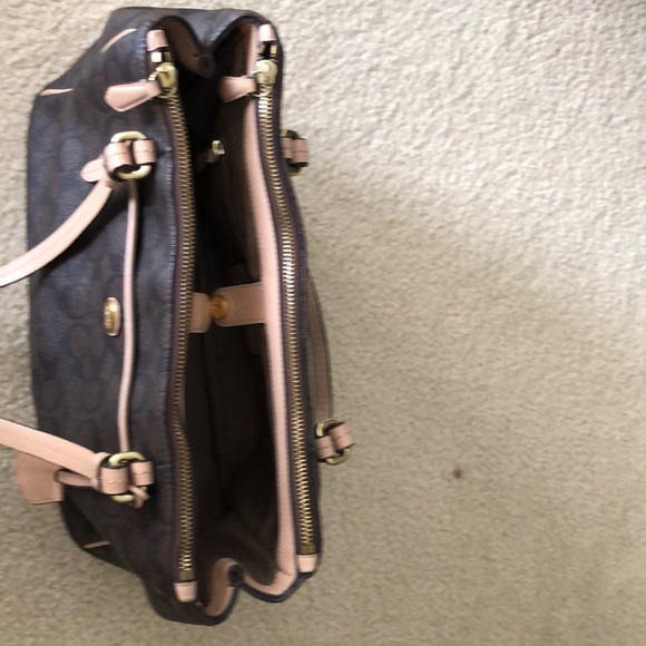 Coach Bag - Picture 6 of 6